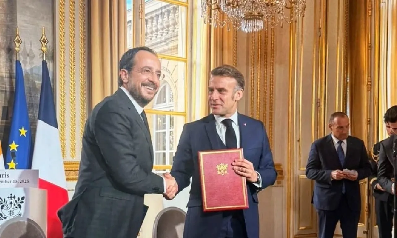 Macron’a sınırsız imtiyaz, kontrol tamamen Fransız generallerde! Rumlar'dan skandal SOFA anlaşması