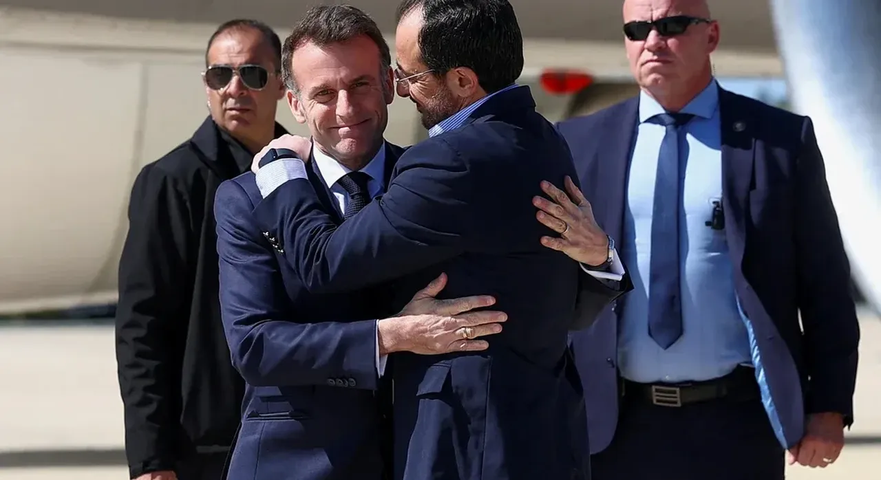 Macron’a sınırsız imtiyaz, kontrol tamamen Fransız generallerde! Rumlardan SOFA anlaşması