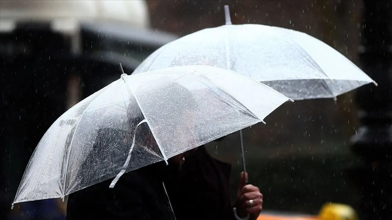 Meteoroloji’den yeni hava durumu raporu! Güneş hepsini teğet geçti! 17 ilde sağanak yolda!