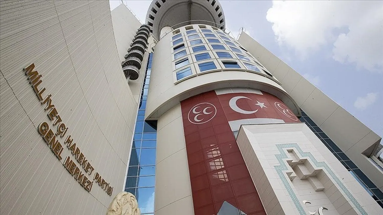 MHP Konya il teşkilatı feshedildİ! Konya İl Başkanlığı görevine Sedat Göncü atandı