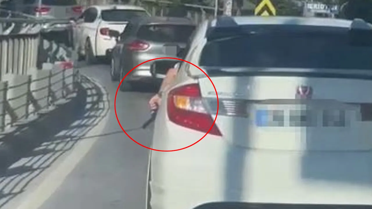 Trafikte çekilen görüntü sonrası yakalandı! Silah oyuncak çıktı