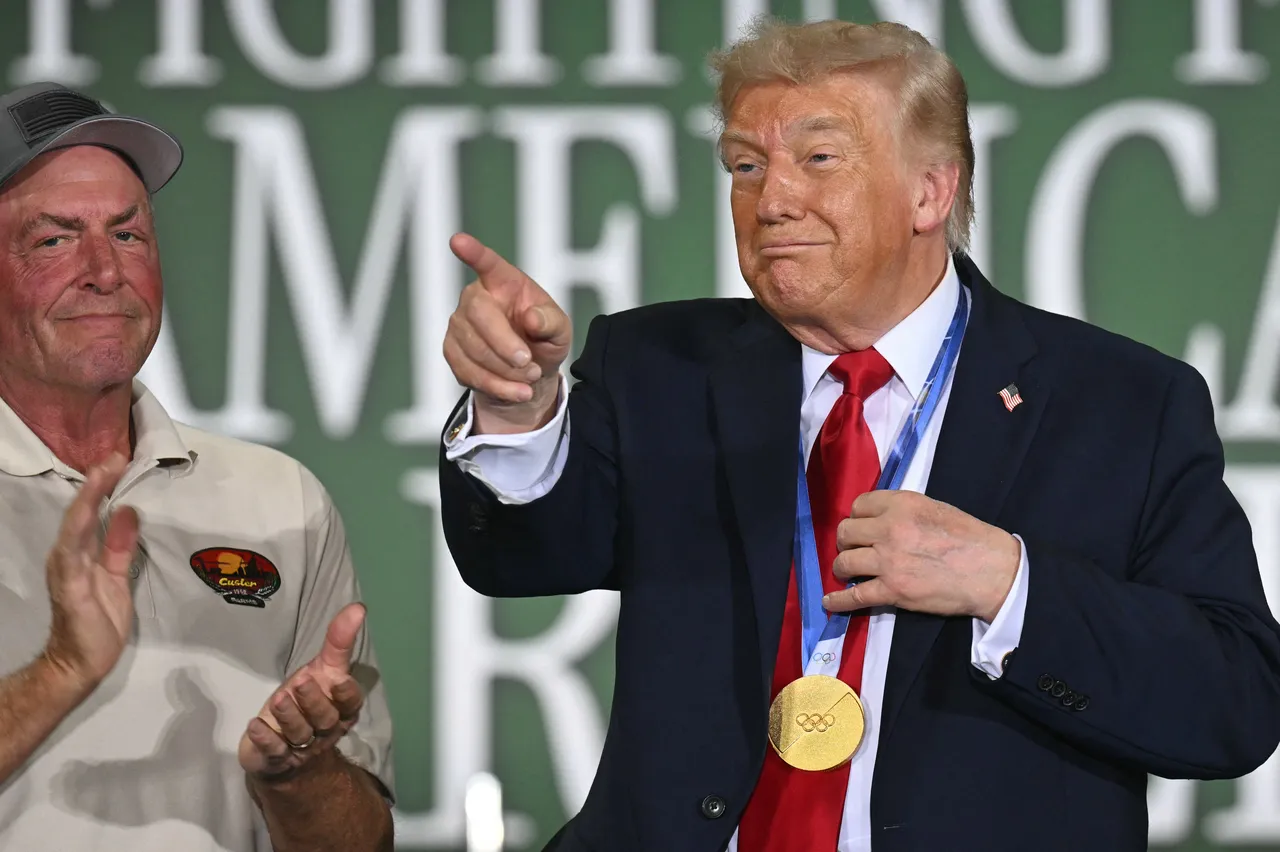 Trumpın İngiltereyi devre dışı bırakacak gizli planı sızdı! Bu kez o adaya gözünü dikti