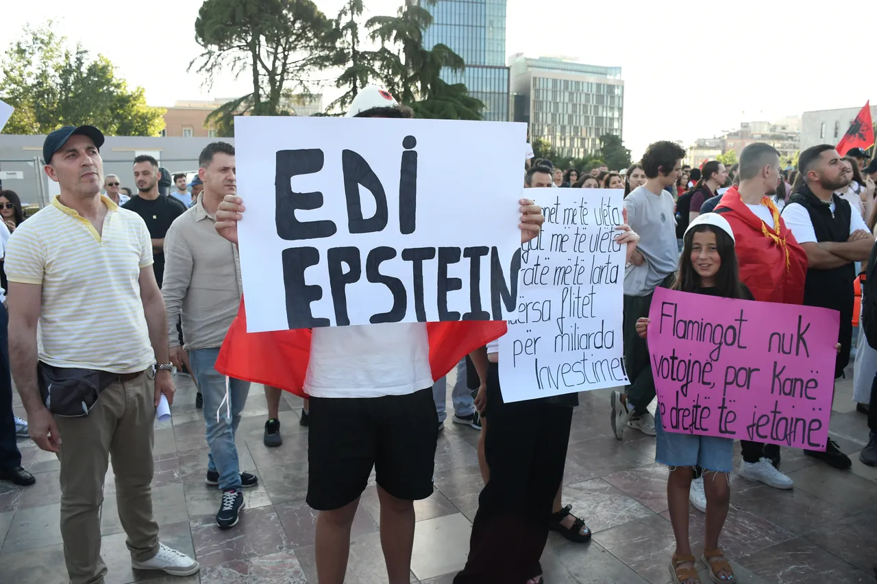 Yeni Epstein Adası’na izin yok! Arnavut halkının direnişi meyvesini veriyor