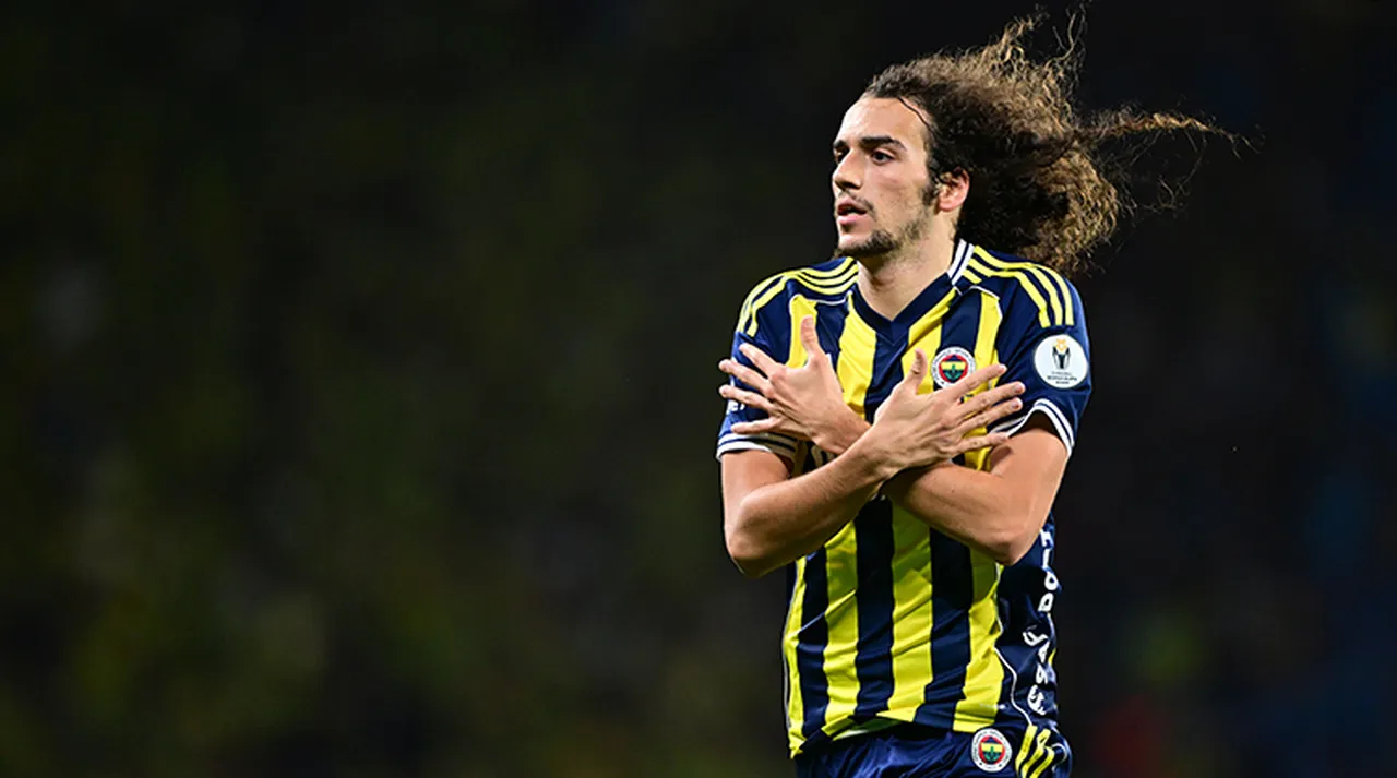 Fenerbahçe'de 2 defa fileleri havalandıran Matteo Guendouzi, 22 maçta forma bir de asist yaptı.