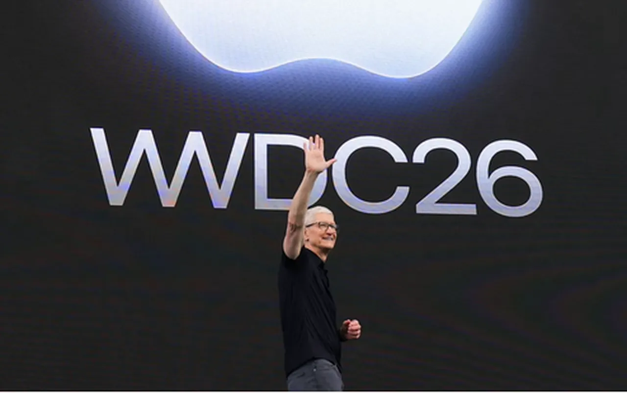 Milyonlarca iPhoneu değiştirecek! Apple  Siri AI  yapay zekasını tanıttı