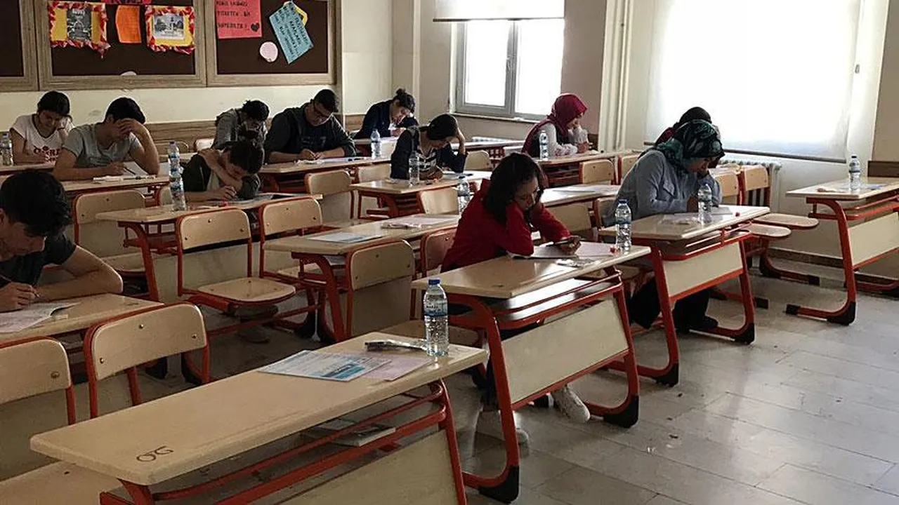 YKS sınav yerleri ne zaman, saat kaçta açıklanacak? TYT, AYT, TDT sınav giriş belgesi sorgulama