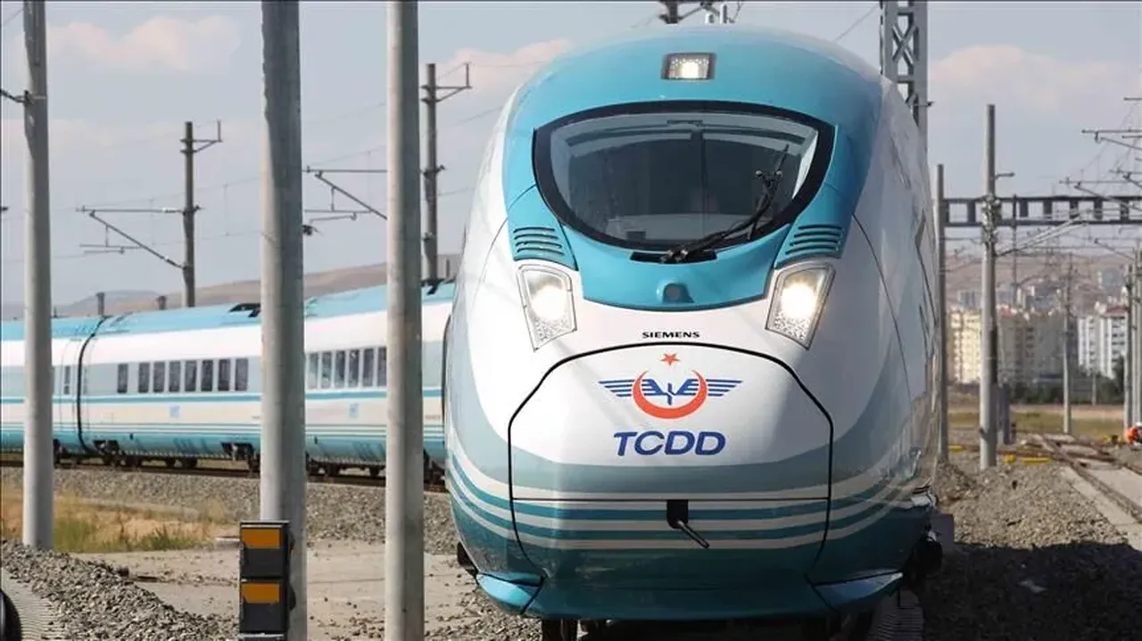 350 bin nüfuslu kent için müjde! Bir ile daha hızlı tren geliyor! Cumhurbaşkanı 2027 için talimatı verdi