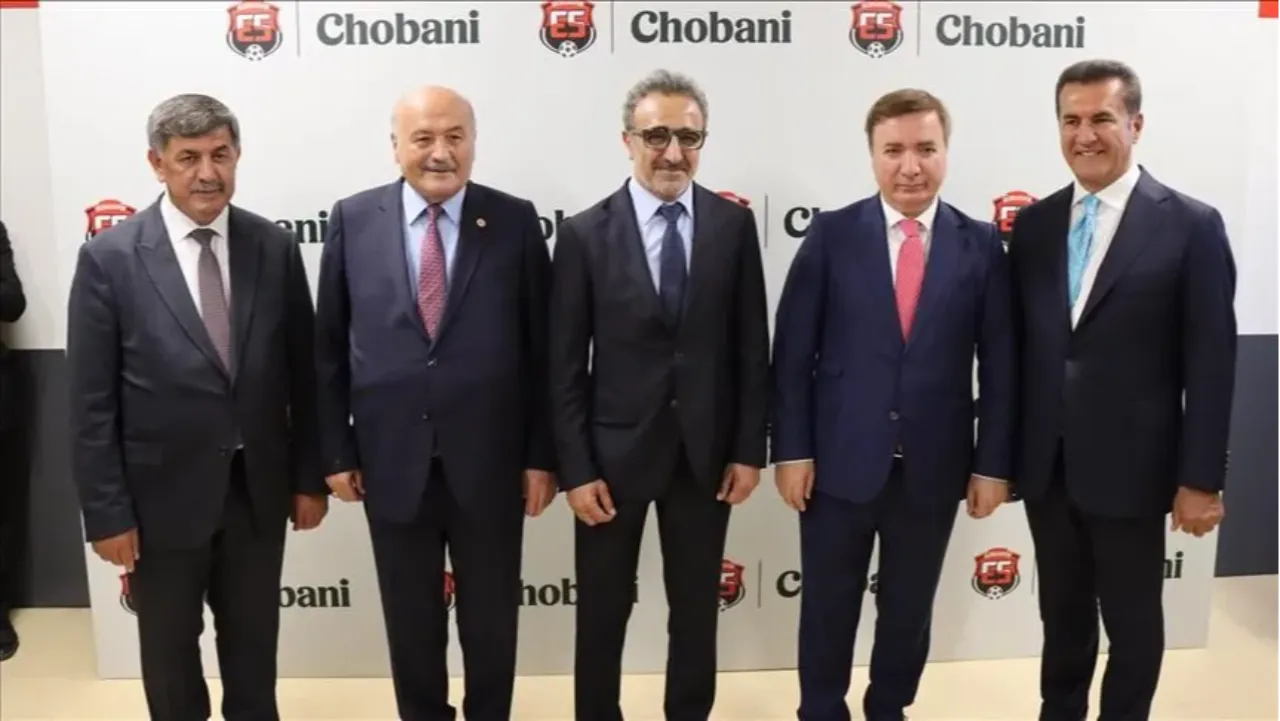 Chobani kurucusu ve CEO'su Ulukaya'dan memleketinin takımı Erzincanspor'a destek