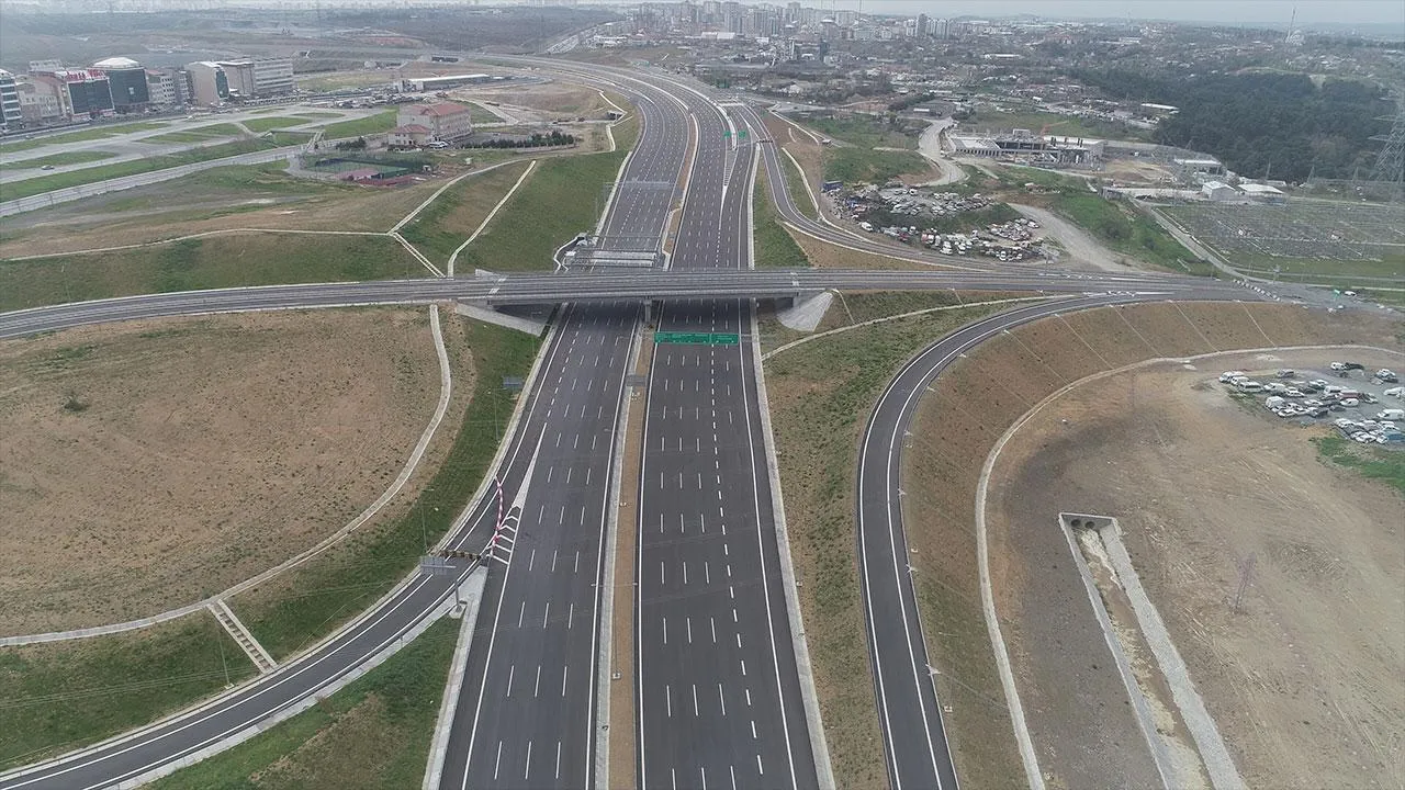 İstanbul trafiğine ilaç olacak projede sona gelindi! Kavşak, köprü, viyadük ne ararsan var