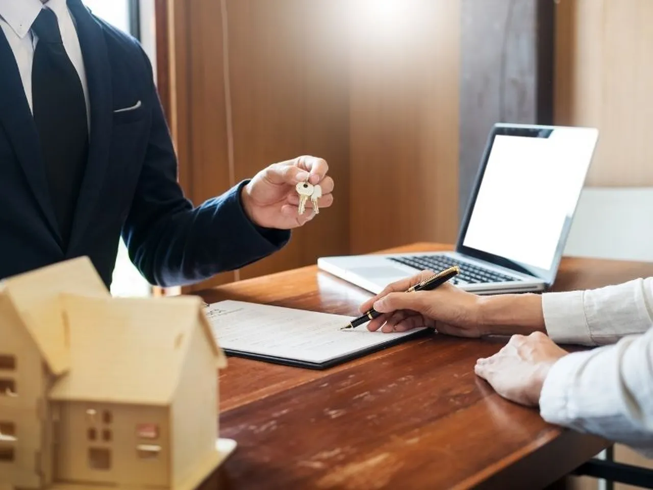 Leasing işlemlerinde ne tip bilgi ve belgeler talep edilir?