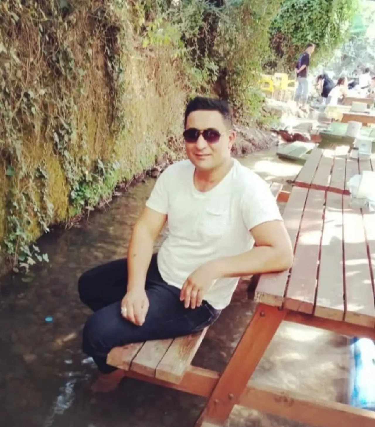 Şişeyle vurdu, saniyeler sonra bıçaklandı! İzmir'de eğlence mekanında ‘yüksek hesap’ dehşeti