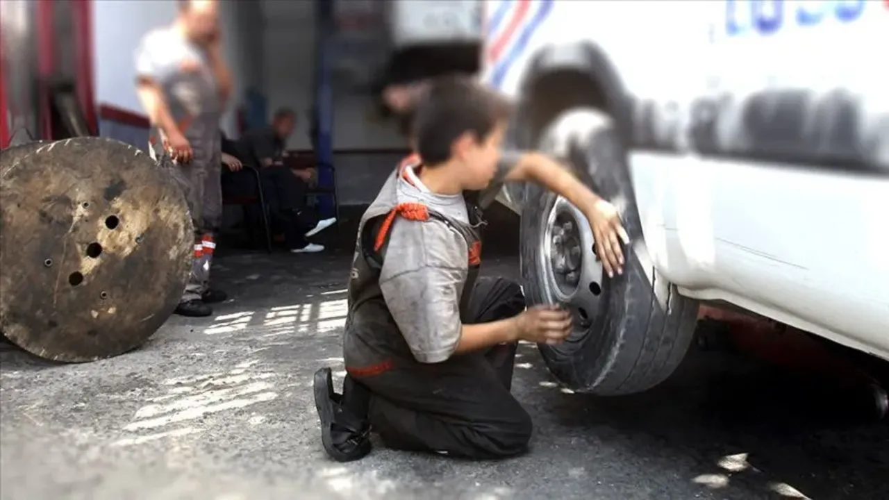 Staj ve çıraklık borçlanmasında 