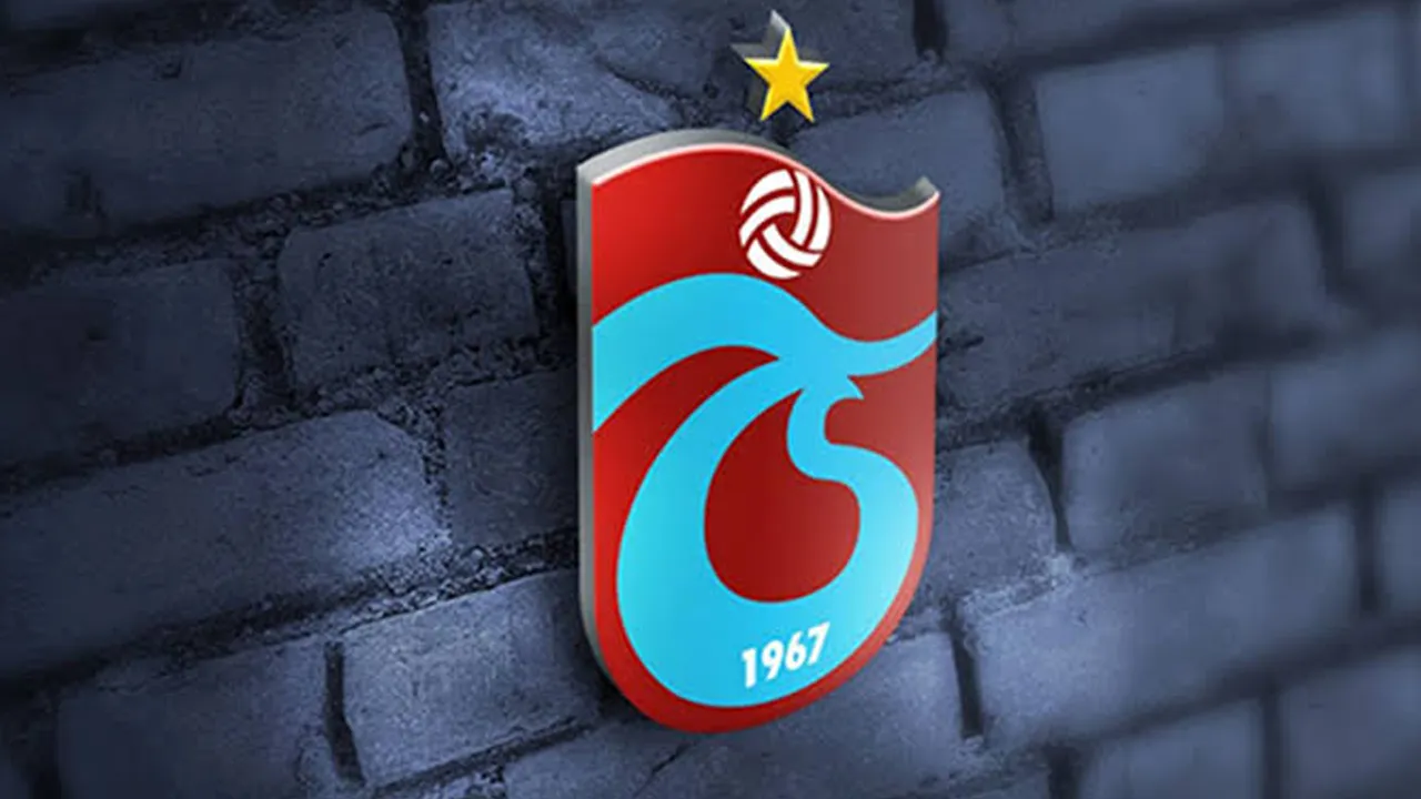 Trabzonspor'dan imza şov: Dört transfer resmen açıklandı