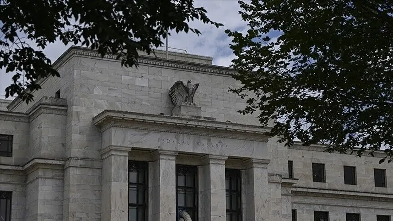 Altın, borsa ve dolar yatırımcıları dikkat! Fed'den piyasaları etkileyecek mesaj