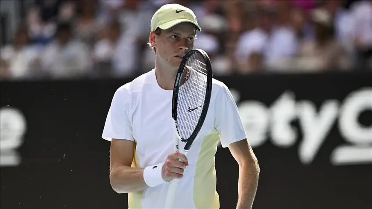 Jannik Sinner-Novak Djokovic maçı hangi kanalda, saat kaçta? 2026 Wimbledonda yarı final mücadelesi