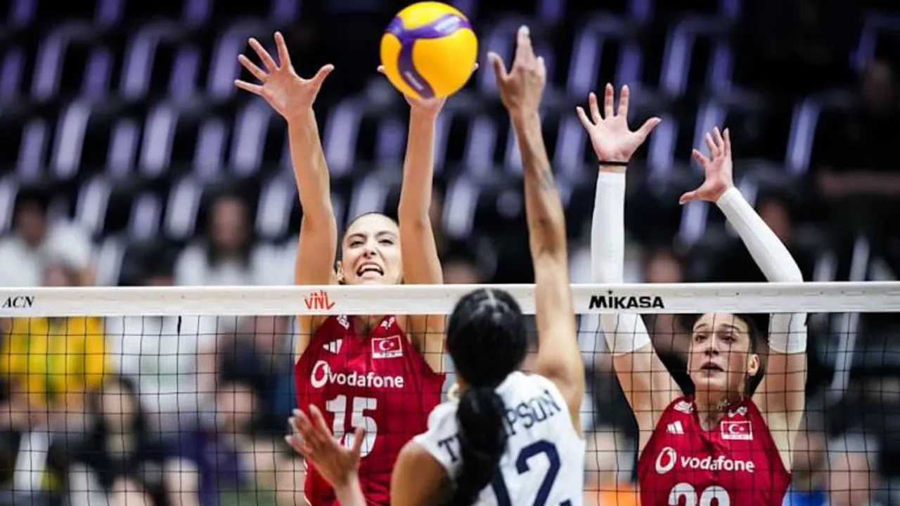 Filenin Sultanları final setinde kaybetti