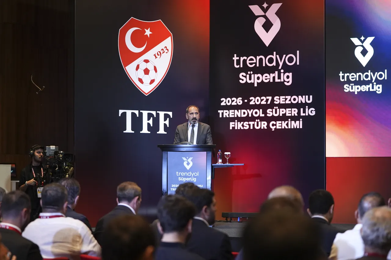 Süper Ligde fikstür çekimi Fenerbahçenin istediği gibi oldu! İkinci yarı Kadıköyde