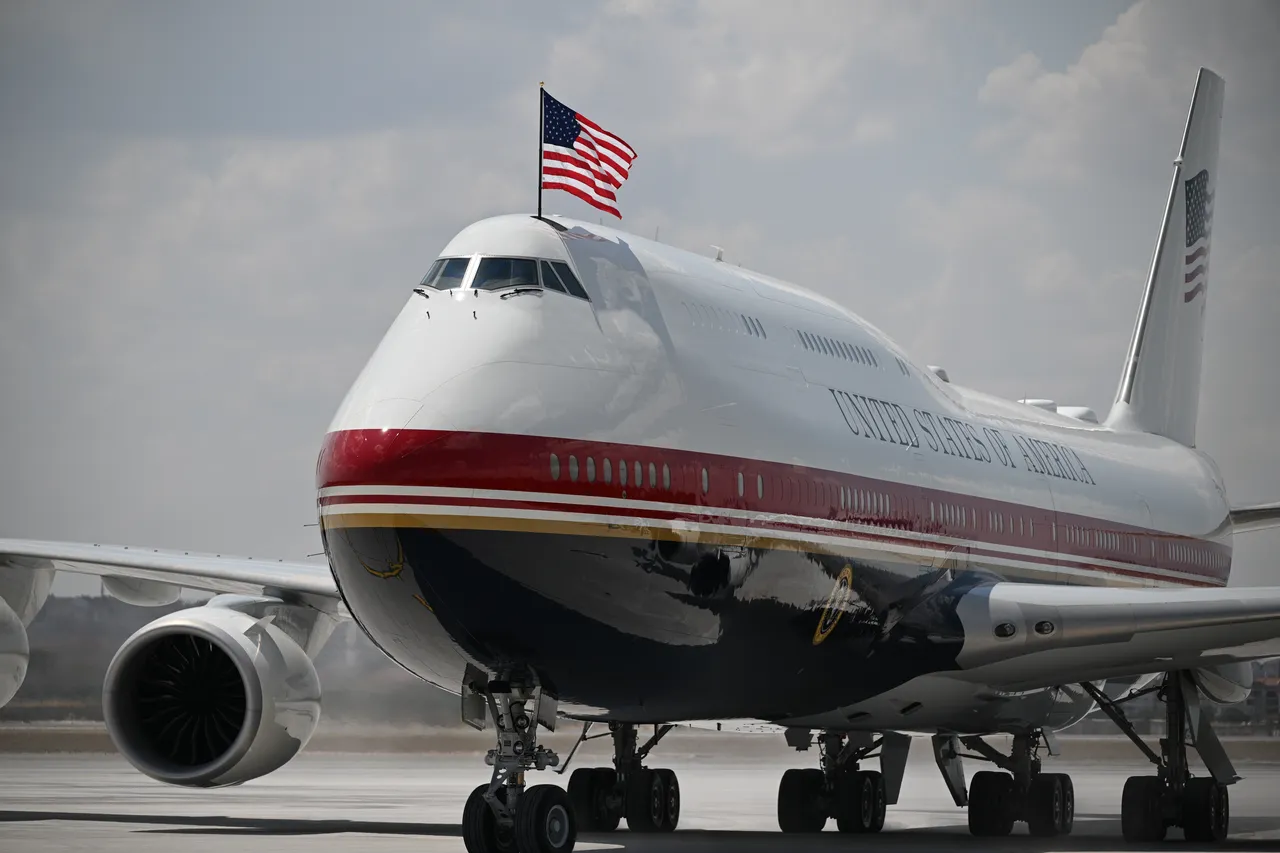 Trump'ın yeni başkanlık uçağı ile ilgili olay iddia!