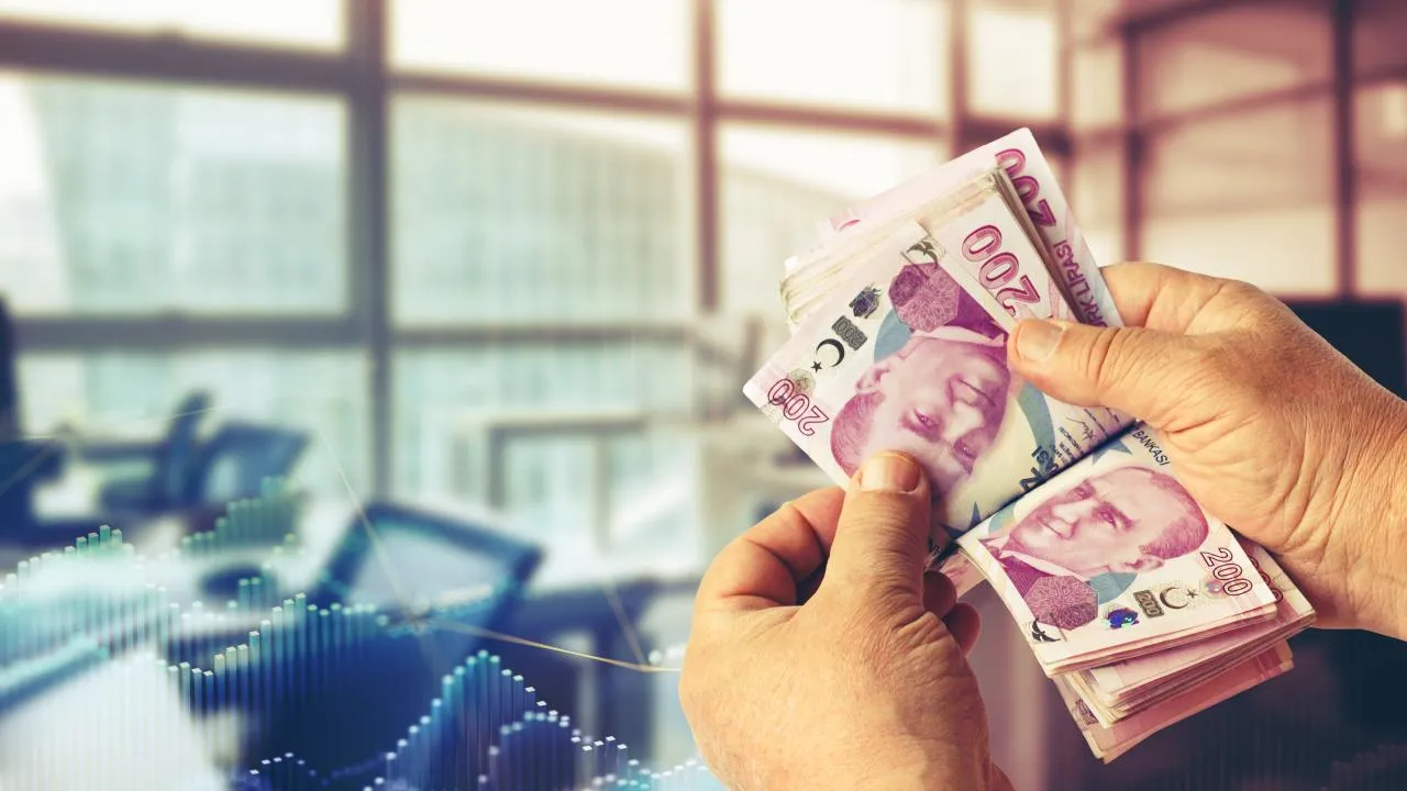 Hangi emekli ne kadar zam farkı alacak? Uzman isim hesaplara yatırılacak tarihi açıkladı