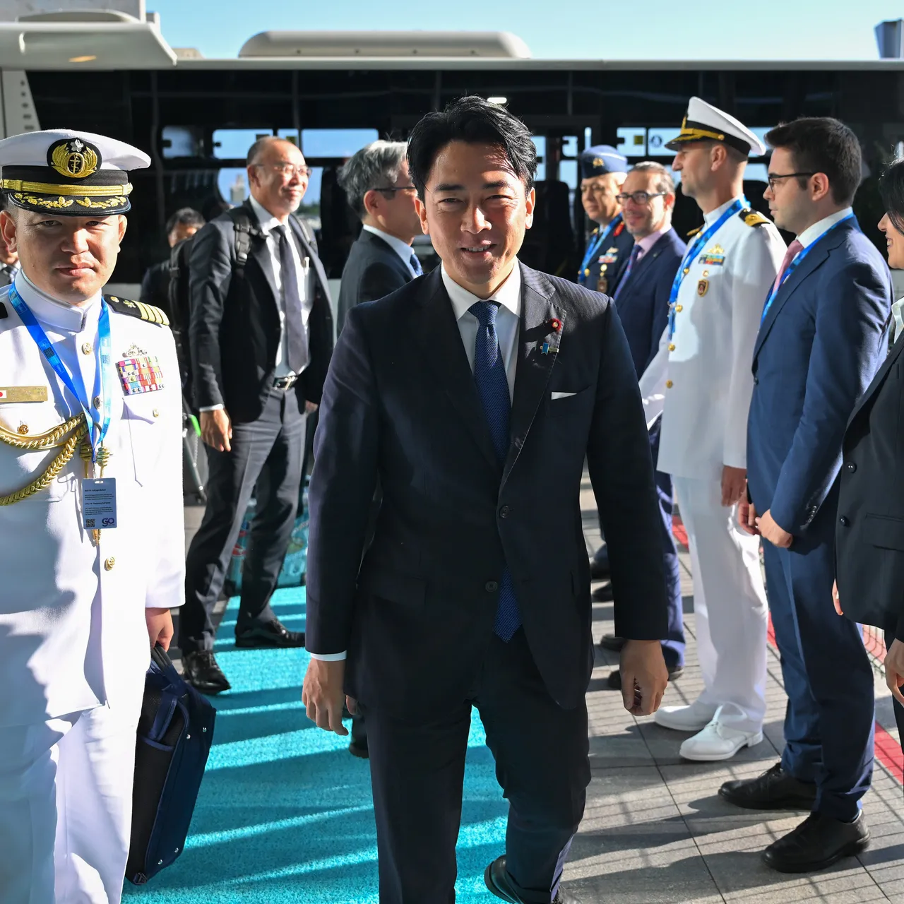 Japon Savunma Bakanı İstanbul'da influencer oldu: NATO Zirvesi'nden sonra Eminönü turu