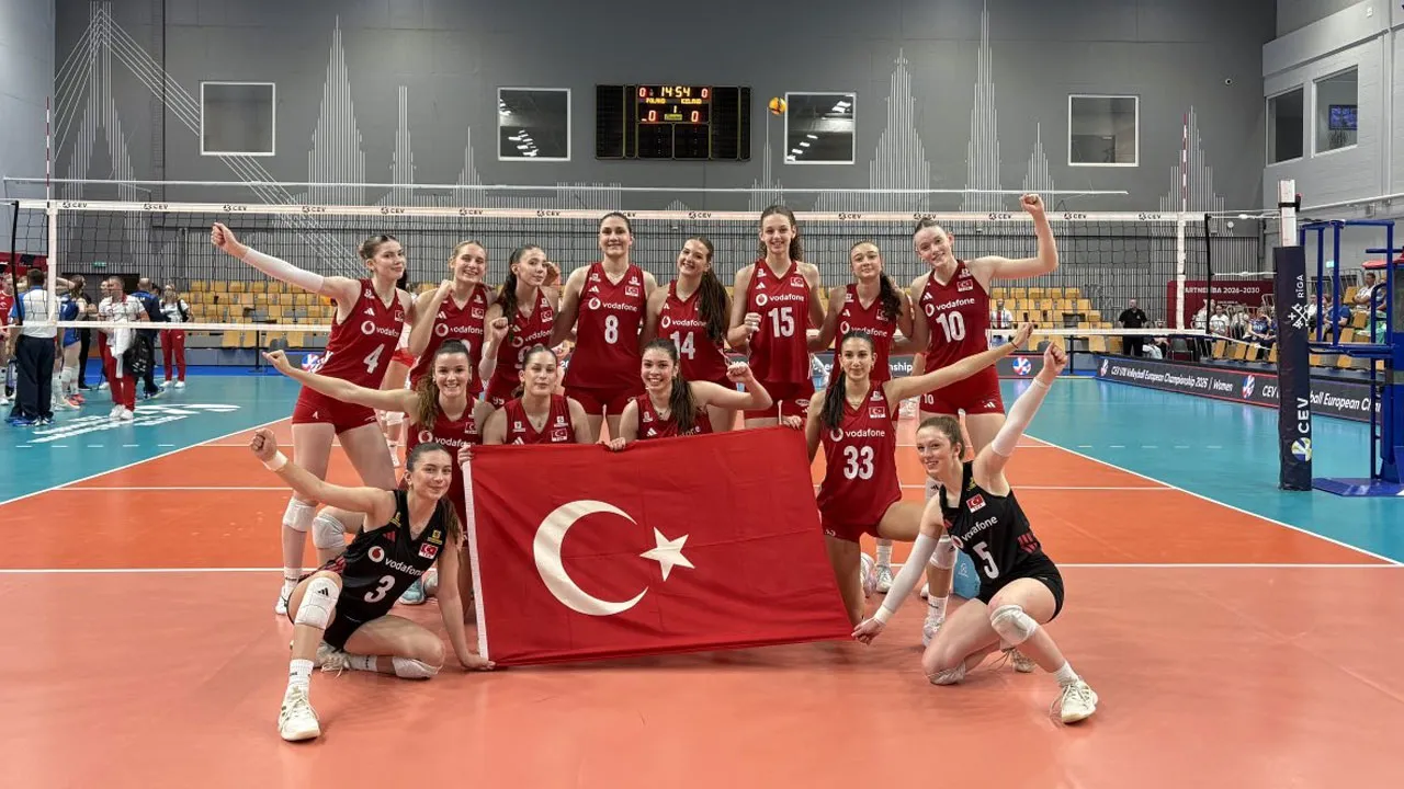 Milliler, 8'de 8 ile namağlup finalde