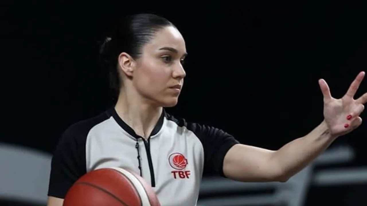 Türk hakem Çisil Güngör'den NBA'de bir ilk
