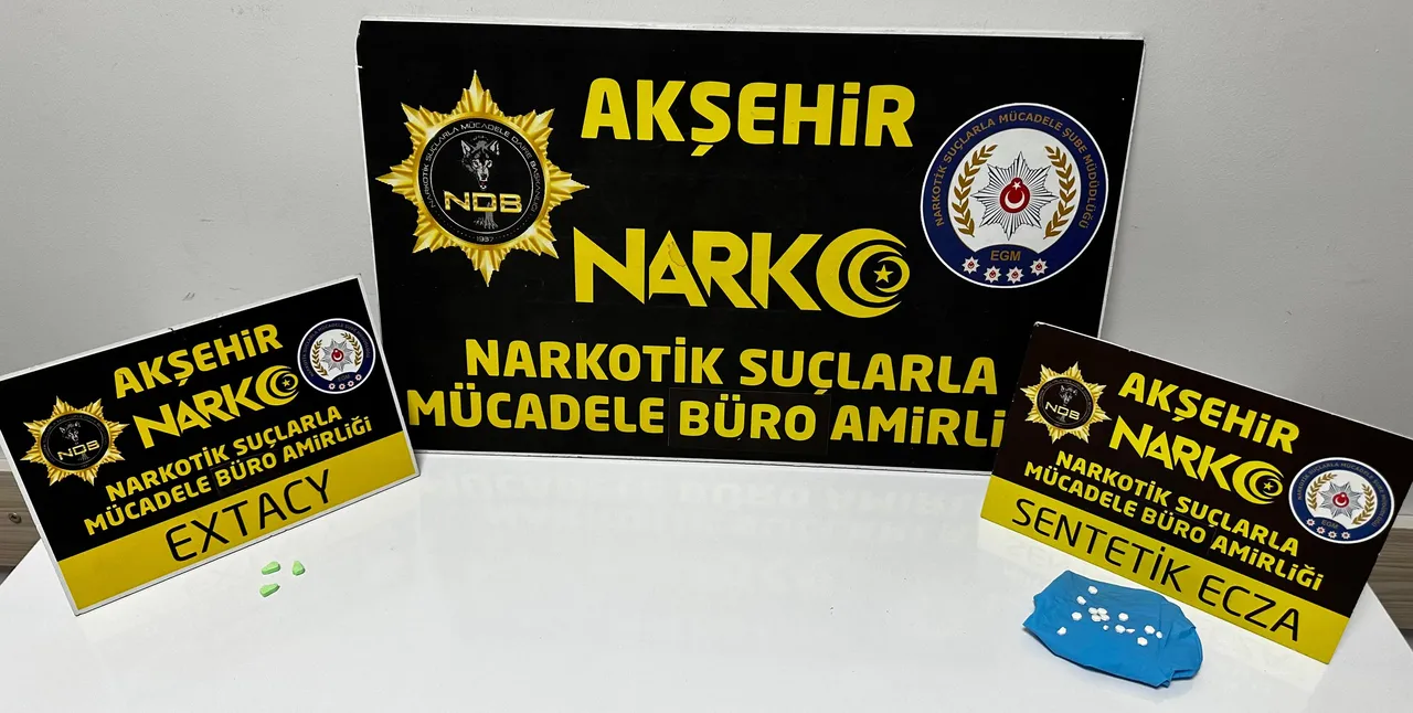 Tutuklu oğlunu ziyarete gitti, üzerinden 18 uyuşturucu hap çıktı