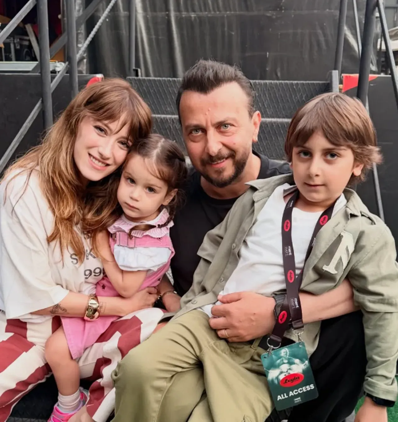 Hazal Kaya ve Ali Atay ülkeyi terk ediyor! Yurt dışı planı gündeme oturdu: Yarı yarıya bir hayat