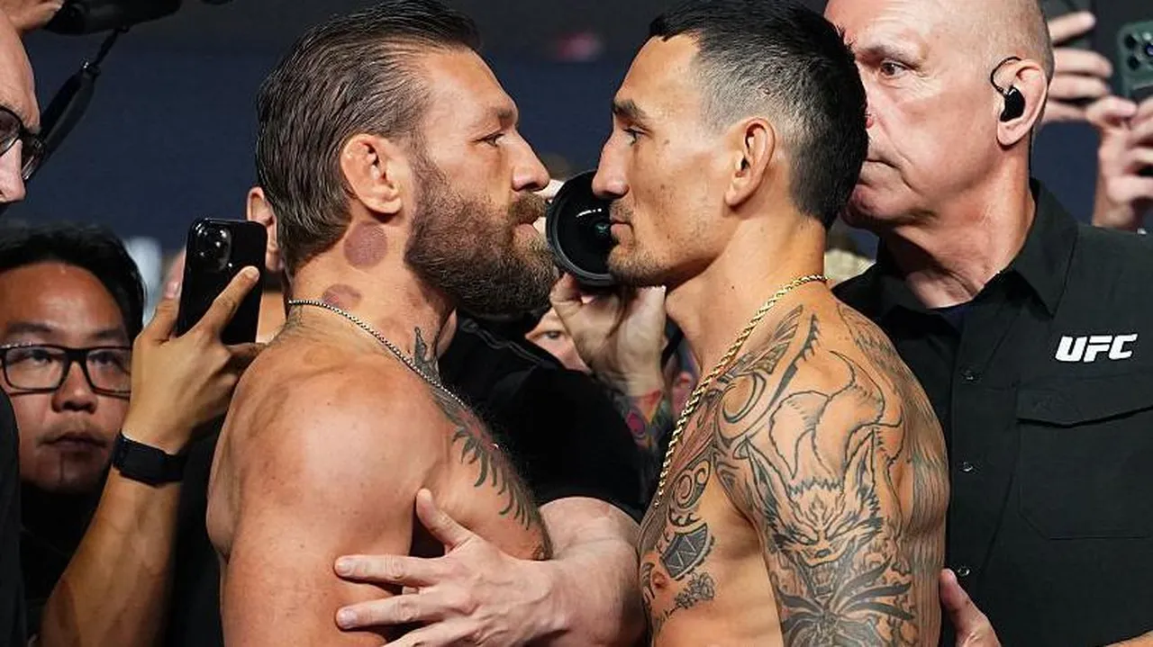 Conor McGregor ve Max Holloway