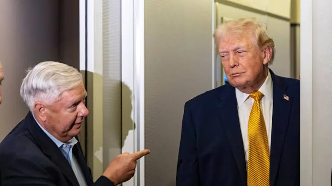 Trump'tan dikkat çeken iddia: Lindsey Graham'la son konuşmasını anlattı