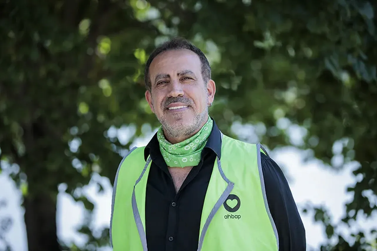 Haluk Levent