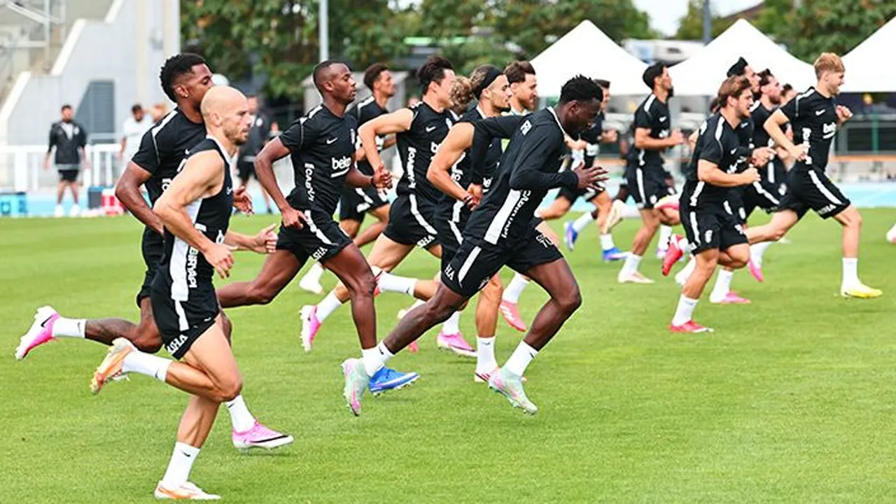 Beşiktaş Slovakya kampını çifte hazırlık maçlarıyla bitiriyor