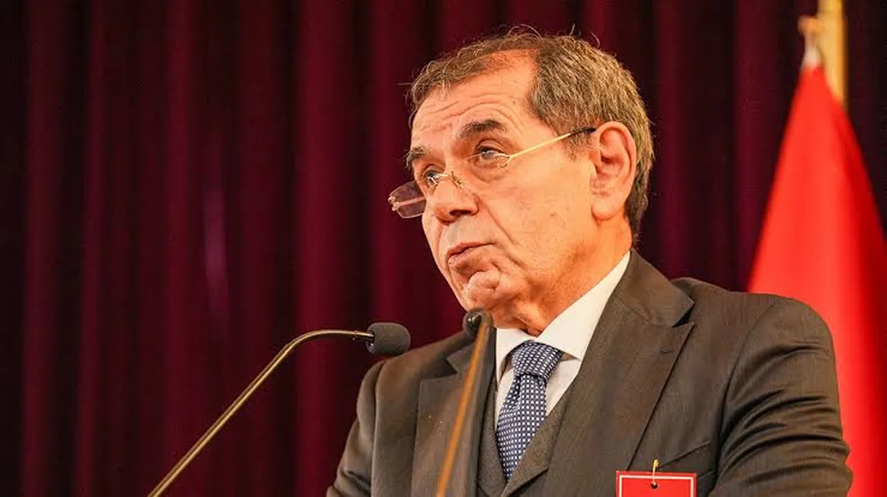 Başkan Dursun Özbek