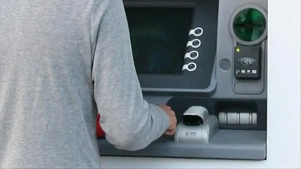 15 Temmuz (yarın) bankalar açık mı, kapalı mı? Bankaların çalışma saatleri