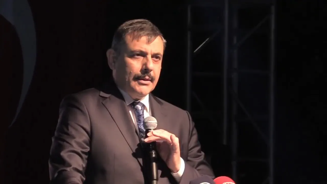 81 ilde 100 etkinlik! Bakan Çiftçi: Bombaların düştüğü yerde ve saatte...
