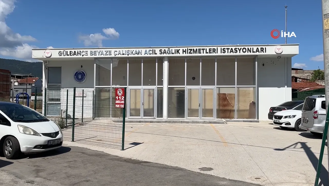 Bursa’da sağlık çalışanlarına darp! 2 kişi yaralandı