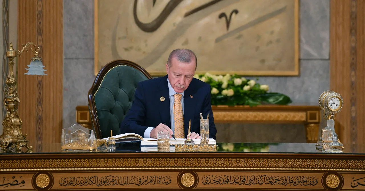 Cumhurbaşkanı Erdoğan imzaladı! 6 kişinin mal varlıkları donduruldu