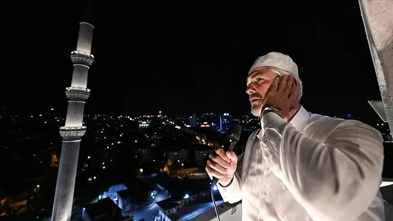 Tüm Türkiyede 15 Temmuz gecesi camilerde salalar okunacak
