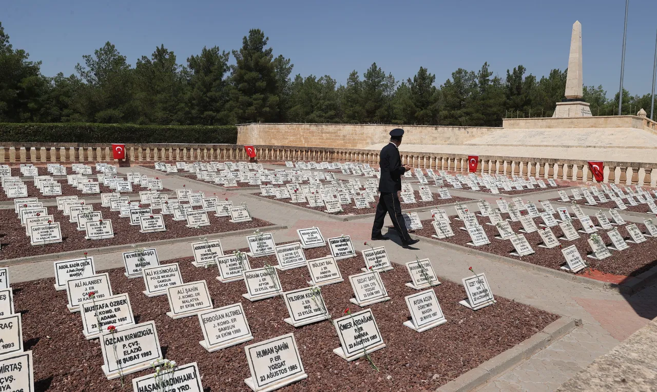10 yıl sonra aynı ruh: Türkiye 15 Temmuz için tek yürek!