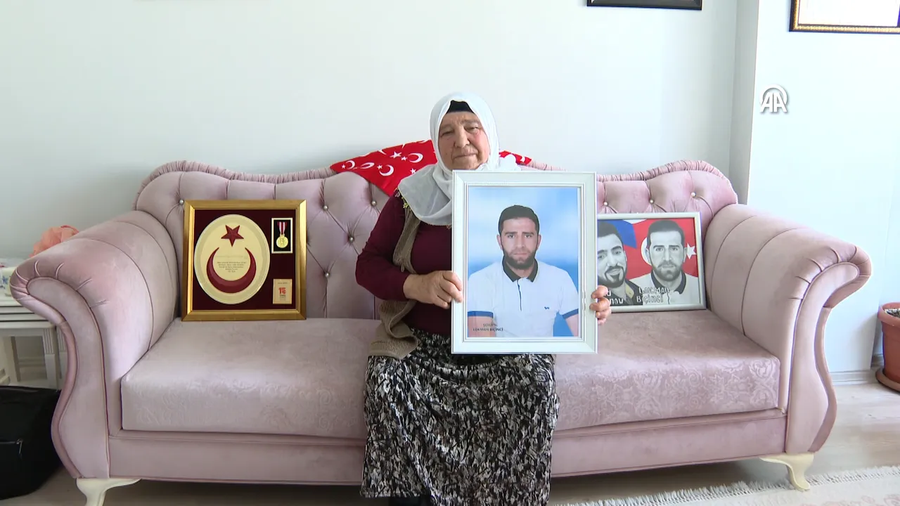 10 yıl sonra aynı ruh: Türkiye 15 Temmuz için tek yürek!