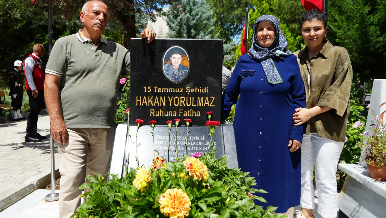 10 yıl sonra aynı ruh: Türkiye 15 Temmuz için tek yürek!