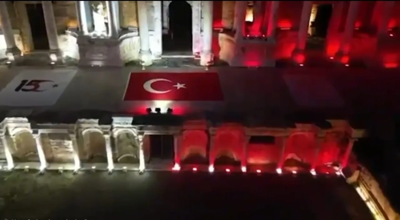 15 Temmuzun şanlı mirası Pamukkalede yaşatıldı
