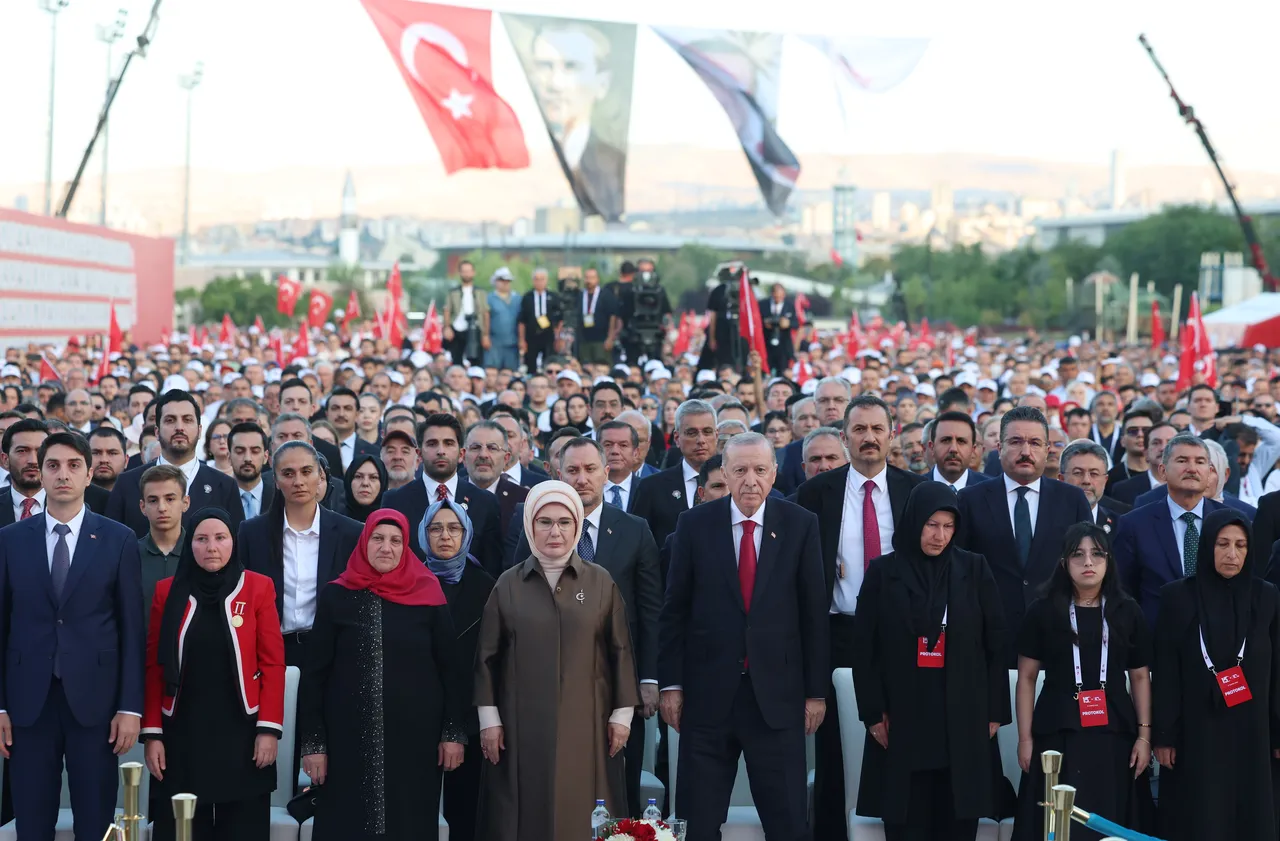Cumhurbaşkanı Erdoğan'dan FETÖ ile mücadelede kararlılık mesajı: Rehavete düşemeyiz