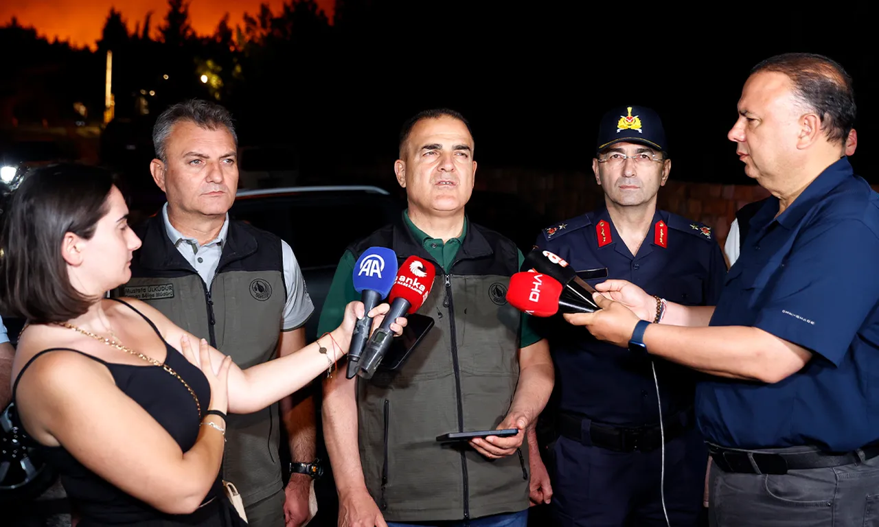 Milasta alevler turizm bölgesini kuşattı: 1120 kişi gece yarısı tahliye edildi!