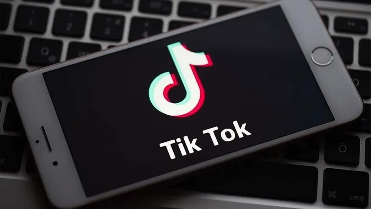 16 yaş altına sosyal medya yasaklanmıştı! İngiltere’den TikTok’a soruşturma