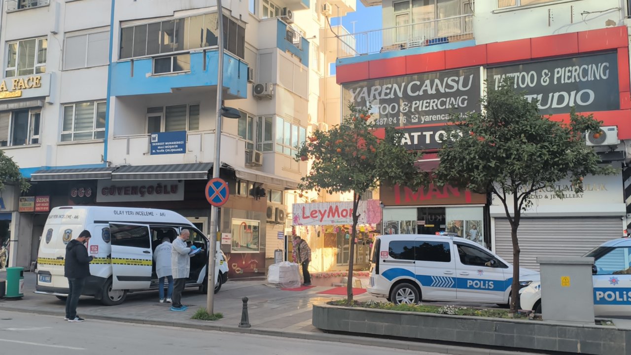2 bin 400 lira için canından etti!  Bıçak çekilirse sonu bu olur  diyerek ayrılmış