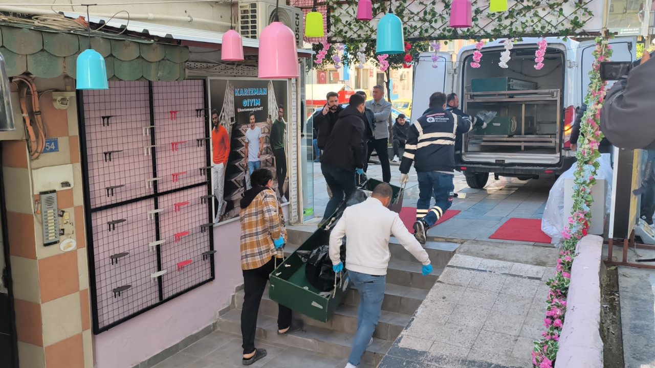 2 bin 400 lira için canından etti!  Bıçak çekilirse sonu bu olur  diyerek ayrılmış