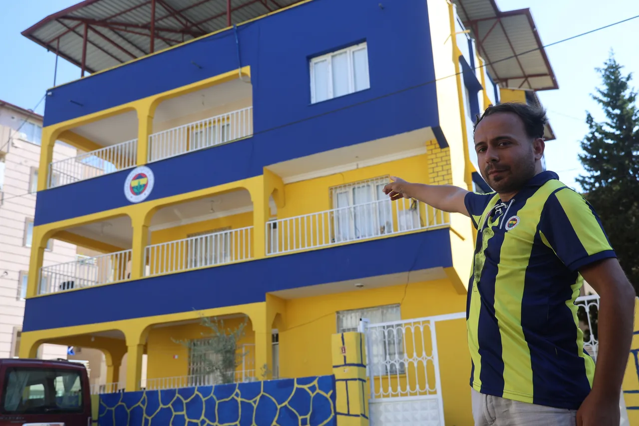 Böyle fanatiklik görülmedi! Türkiye’de eşi benzeri yok, ‘Fenerbahçeli ev’ mahallenin simgesi oldu, gören fotoğrafını çekiyor