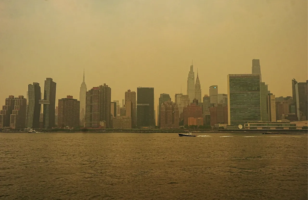 Kanada’da yangın sonrası dumanlar New York’u sardı, etkisi 1 hafta sürebilir