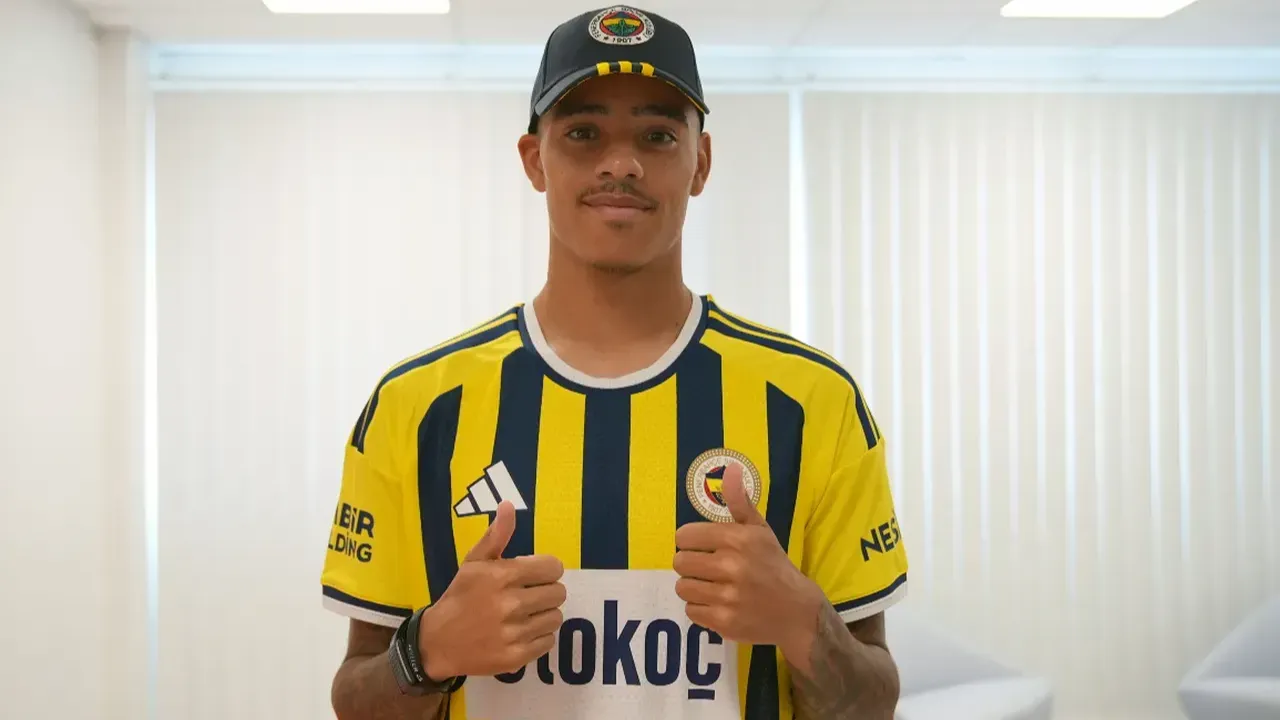 SAĞI SOLU BELLİ OLMUYOR!
